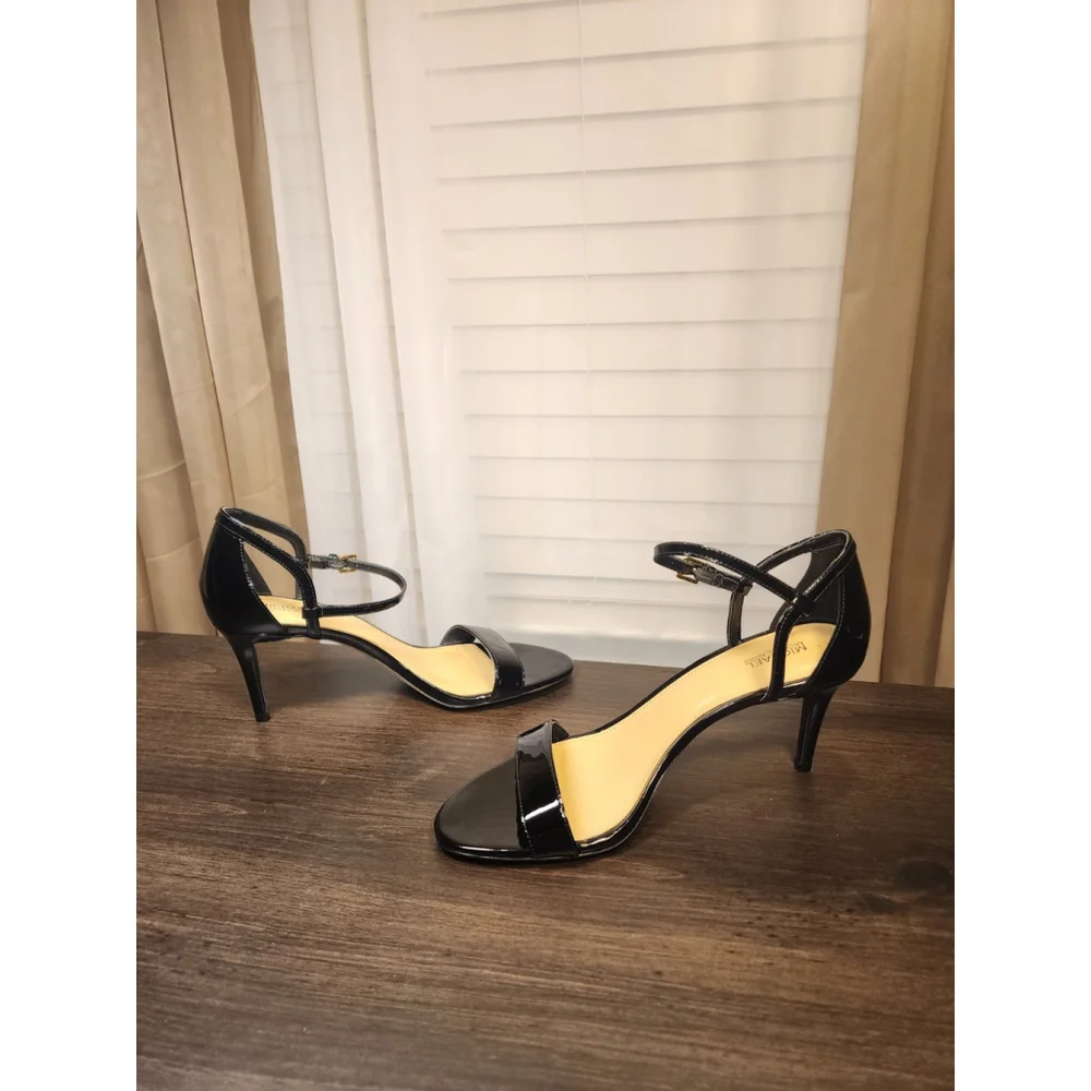 MICHAEL KORS Classic Leather Ankle Strap Stiletto Heel Sandals 9.5 M